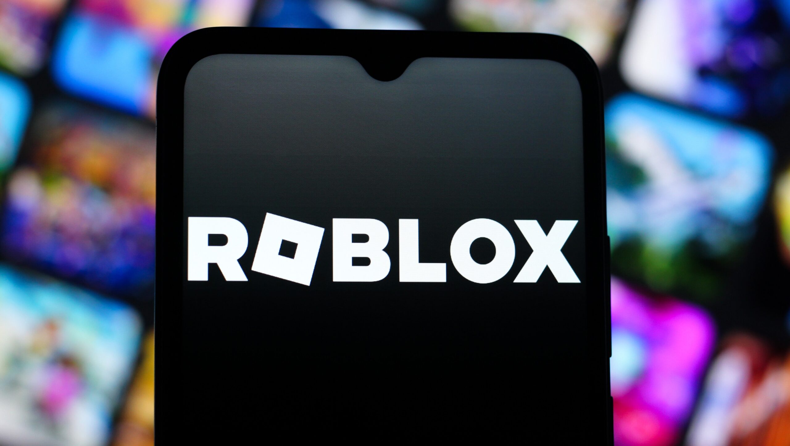 Texas Sues Roblox, Alleging It ‘Flagrantly Ignores Safety Laws’ And ‘Deceives Parents About the Dangers of Its Platform’